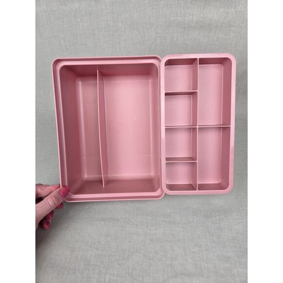 Tupperware Tuppercraft Organizer ~ Sewing Kit ~ Vintage Tupperware - Picture 4 of 9